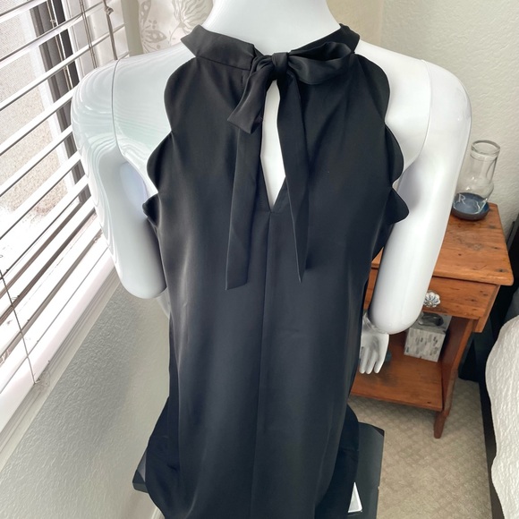 NWT Joelle Sleeveless Halter Neck Short Dress - Picture 5 of 8